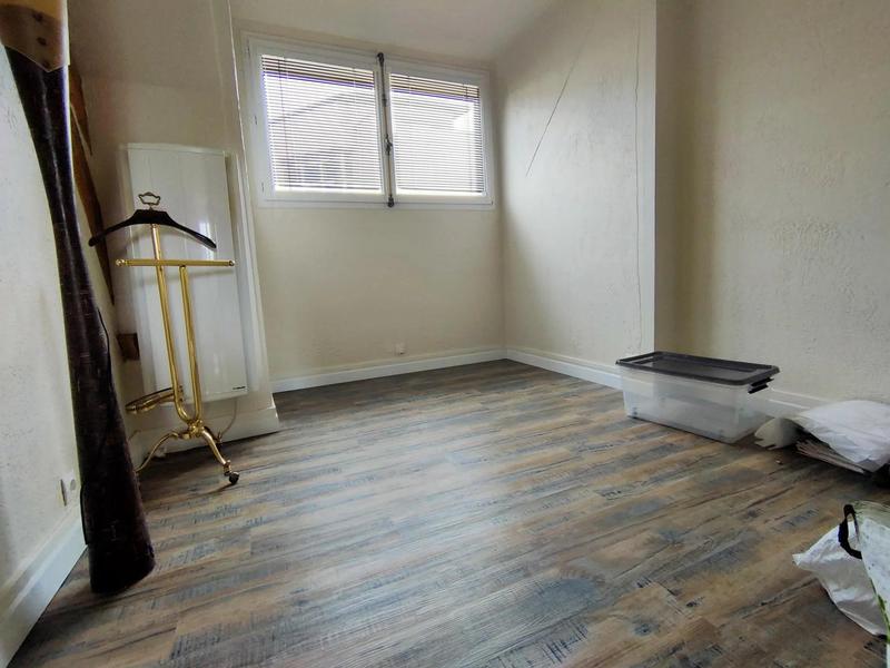 Maison - 137 m² - 5 pièces