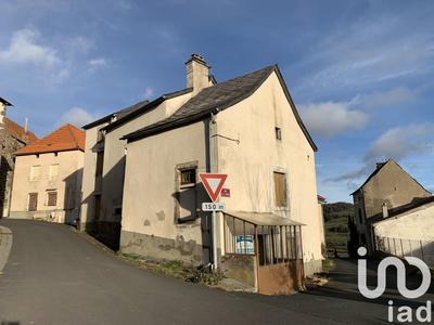 Maison de village - 87 m² - 4 pièces