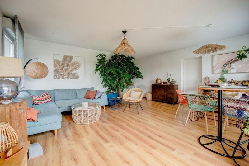 Appartement - 102 m² - 4 pièces