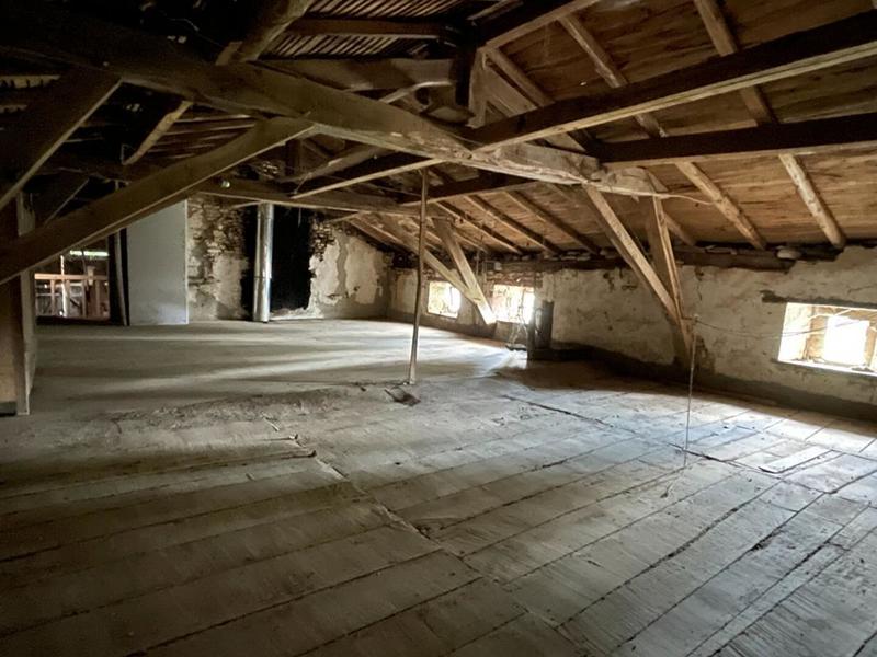 Corps de ferme - 80 m² - 3 pièces