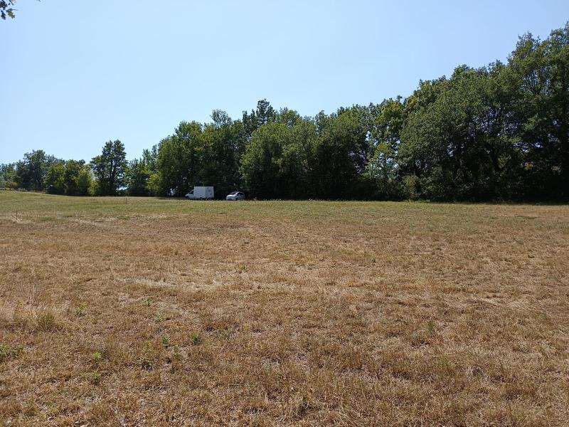 Terrain constructible - 1 268 m²