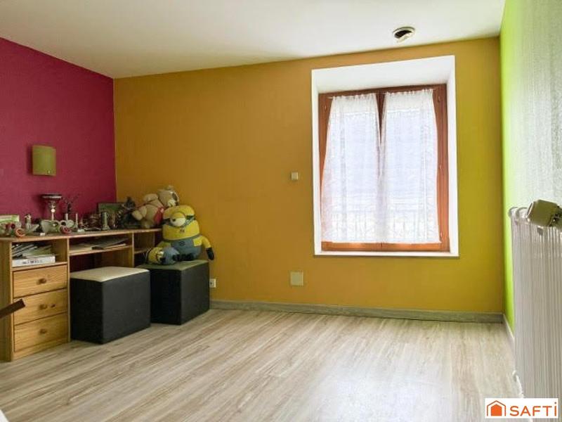 Maison de village - 171 m² - 8 pièces