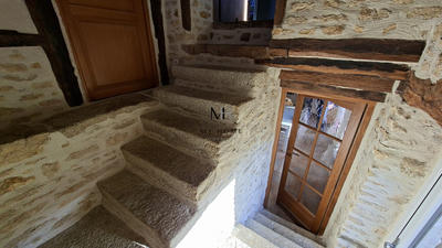 Maison ancienne - 203 m² - 6 pièces