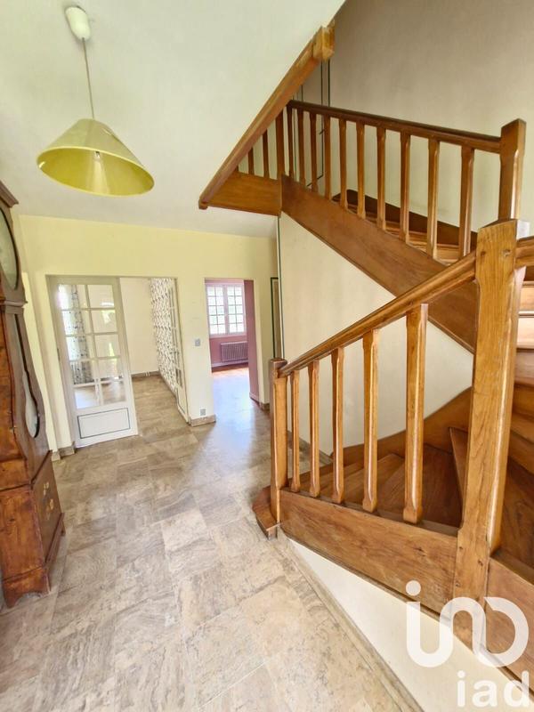 Maison - 184 m² - 8 pièces