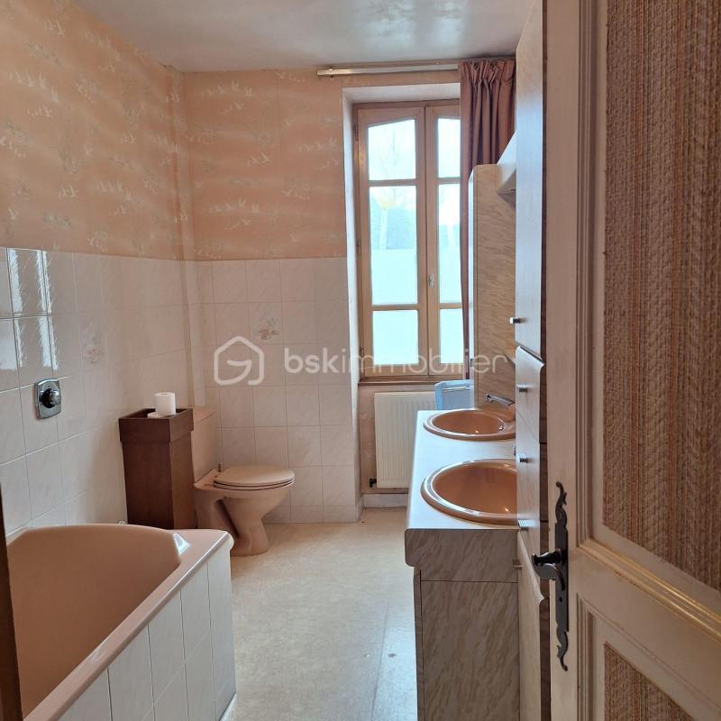 Maison de village - 171 m² - 7 pièces