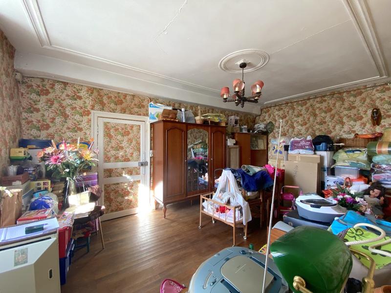 Maison - 315 m² - 11 pièces