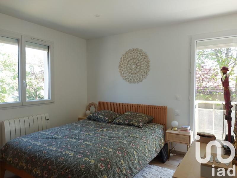 Appartement - 99 m² - 4 pièces