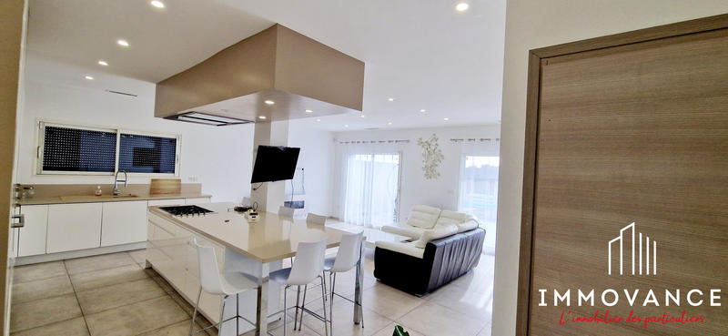 Villa - 190 m² - 7 pièces