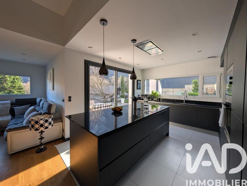 Maison de maîtres - 147 m² - 5 pièces