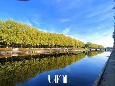 Appartement - 94 m² - 4 pièces