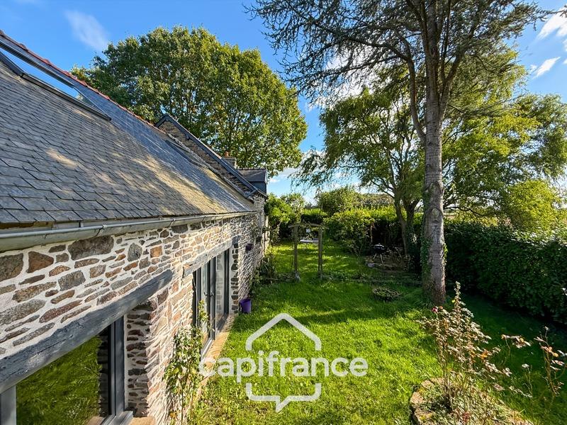 Maison - 205 m² - 8 pièces