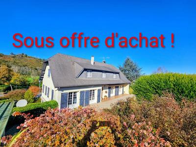 Maison - 187 m² - 7 pièces