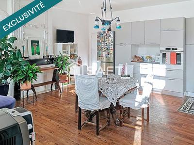 Maison - 200 m² - 6 pièces