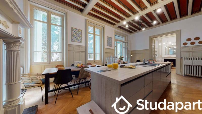 Chambre - 15 m² - 1 pièce