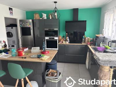 Chambre - 11 m² - 1 pièce