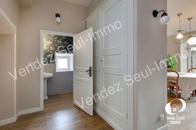 Maison de maîtres - 240 m² - 7 pièces