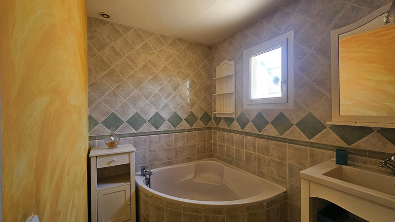 Maison - 125 m² - 4 pièces