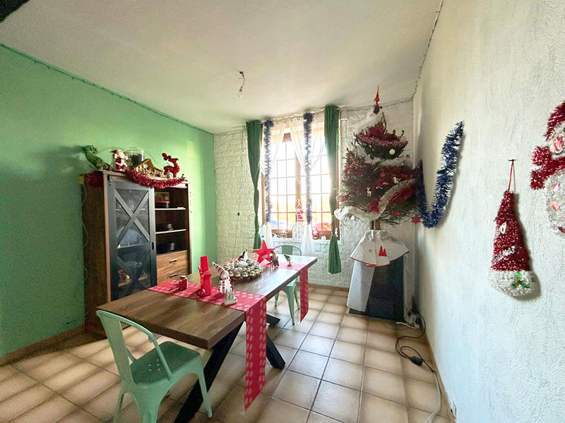 Maison - 102 m² - 4 pièces