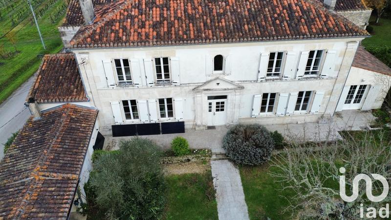 Maison de campagne - 298 m² - 8 pièces