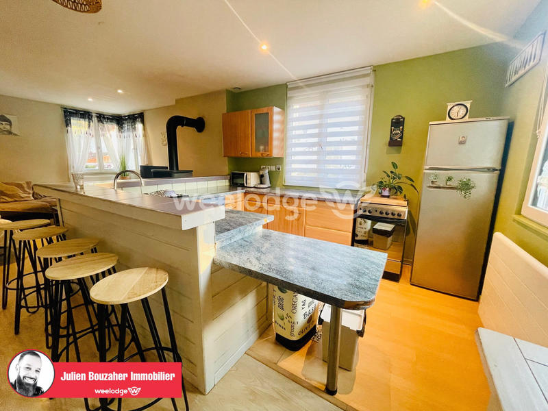 Maison - 93 m² - 5 pièces