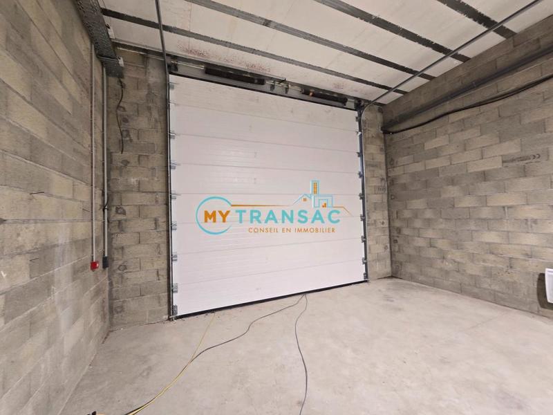 Local d'activités - 270 m²