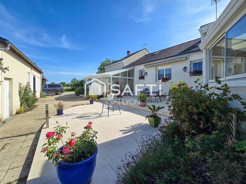 Maison - 208 m² - 7 pièces