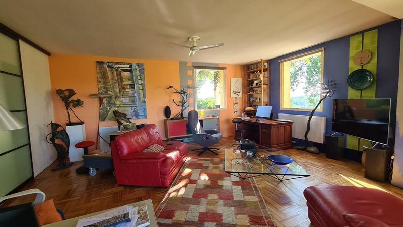 Maison ancienne - 255 m² - 9 pièces