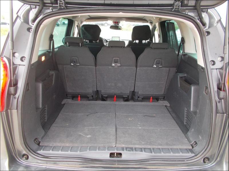 Peugeot 5008 2.0 B-Hdi 150 Cv Allure 5 Pl