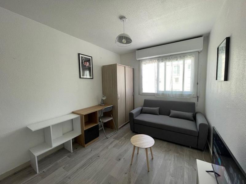 Studio - 16 m² - 1 pièce