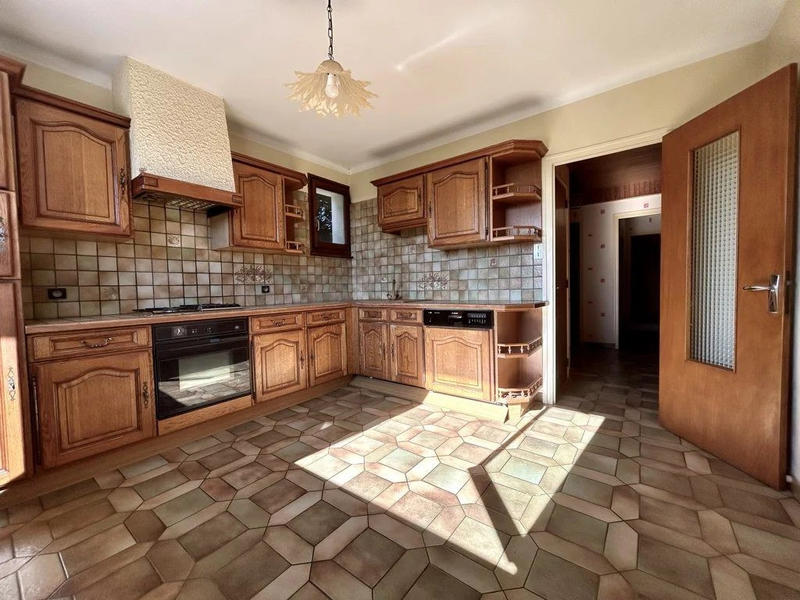 Appartement - 109 m² - 4 pièces