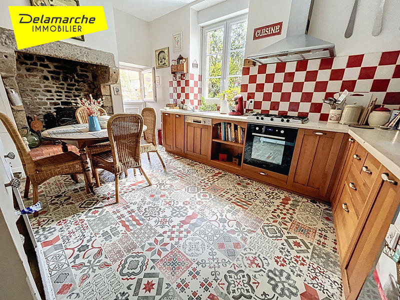 Maison - 166 m² - 6 pièces