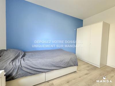 Chambre - 10 m² - 5 pièces
