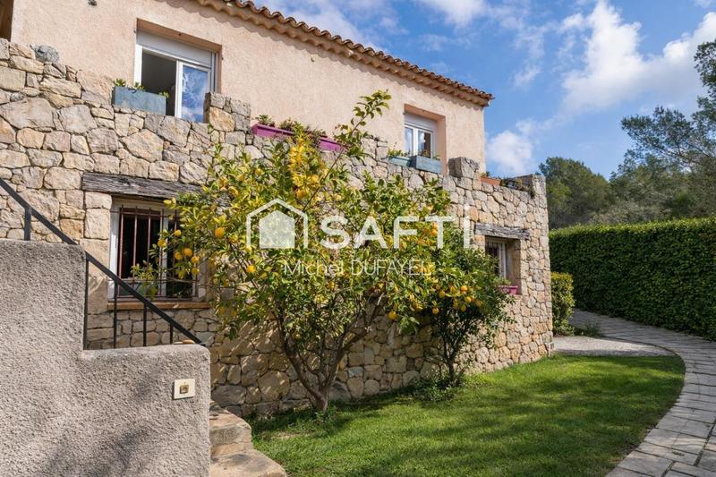 Maison - 350 m² - 8 pièces