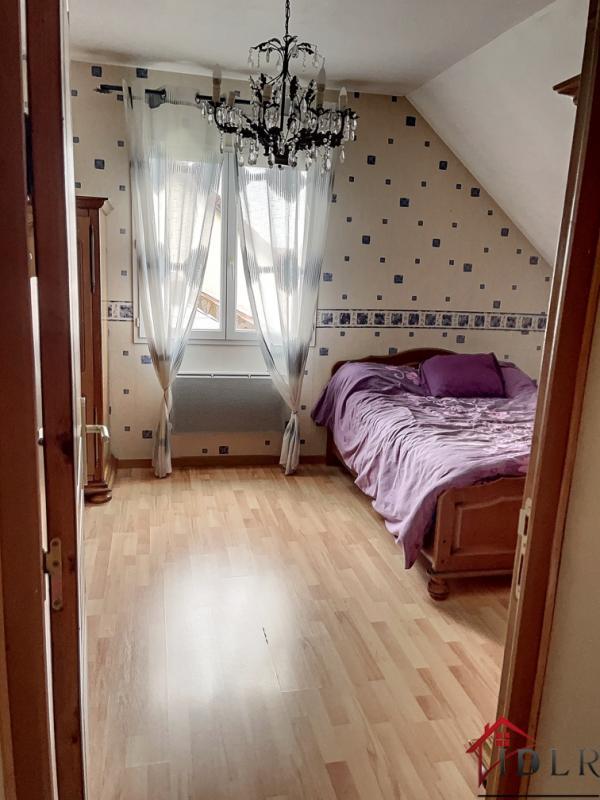 Maison - 180 m² - 6 pièces