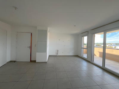 Appartement - 75 m² - 4 pièces