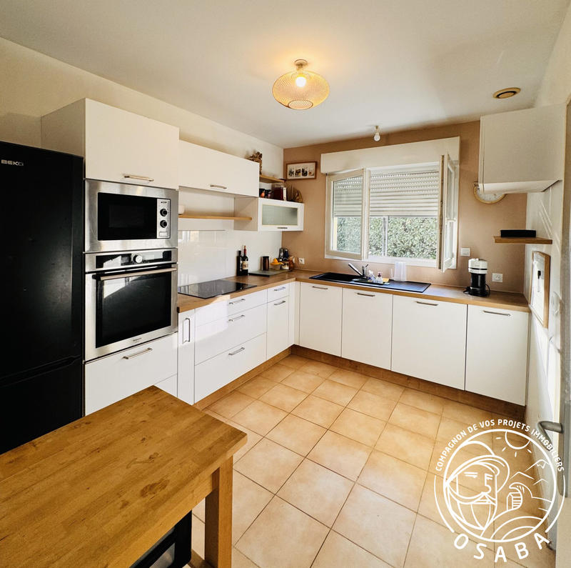 Maison - 107 m² - 5 pièces