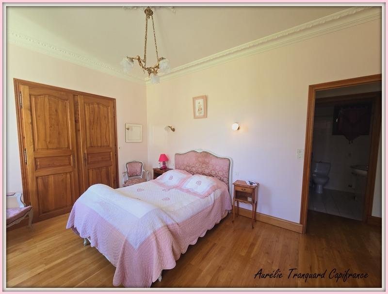 Maison bourgeoise - 183 m² - 6 pièces