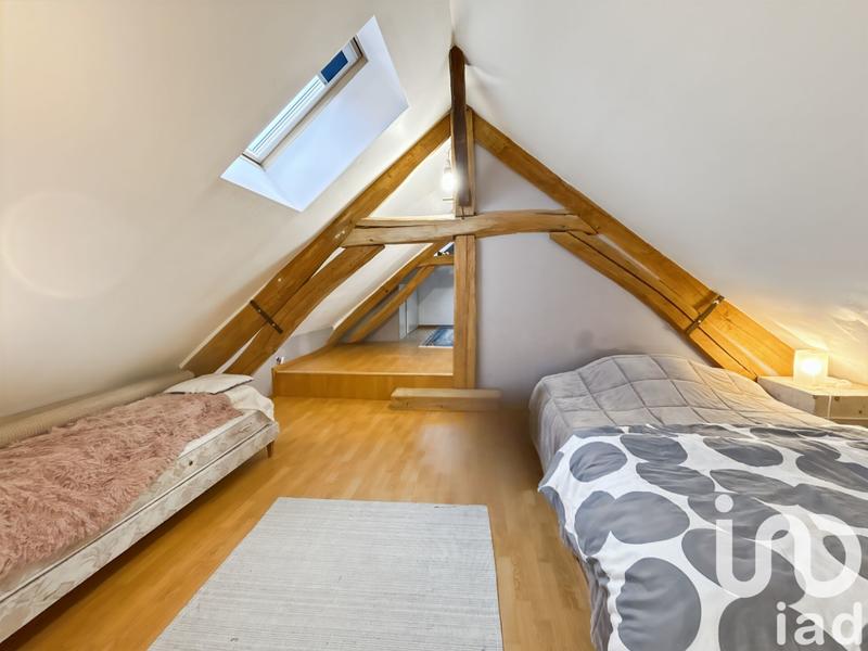 Maison - 186 m² - 7 pièces