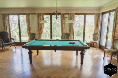 Maison ancienne - 272 m² - 14 pièces