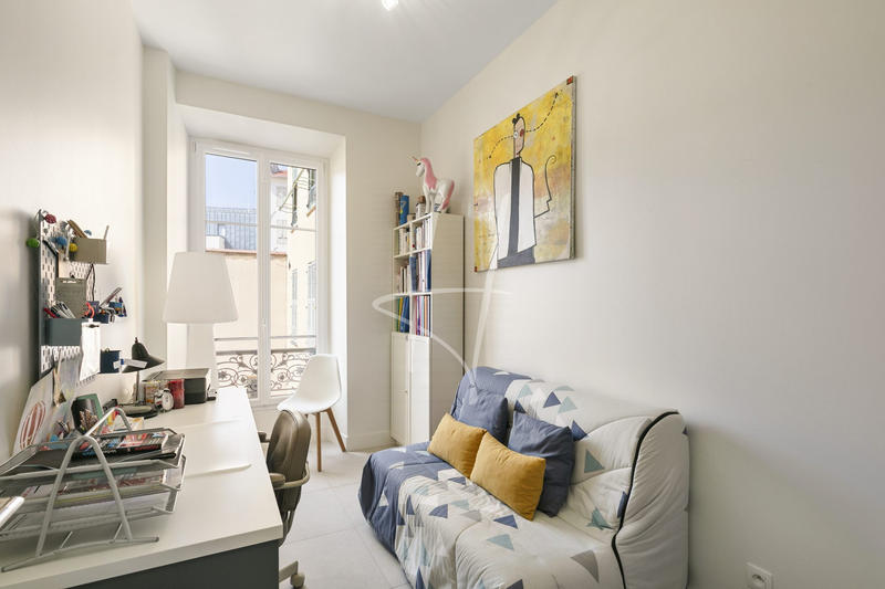 Appartement - 87 m² - 4 pièces