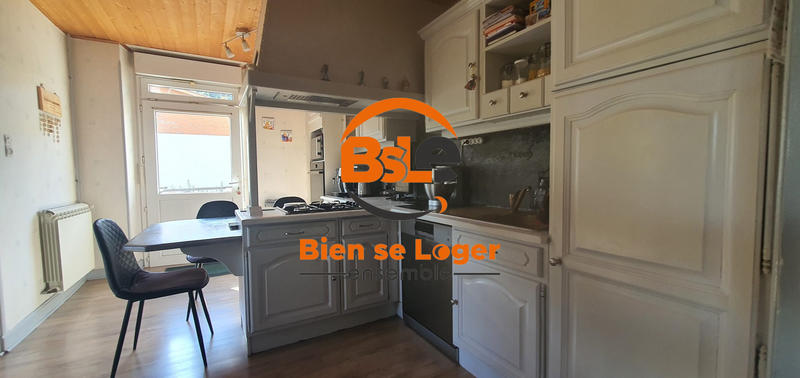Maison - 235 m² - 12 pièces