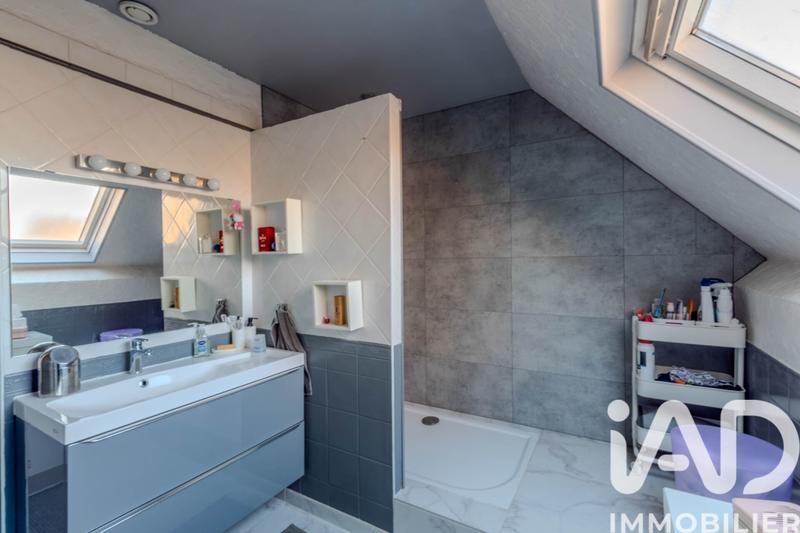 Maison - 158 m² - 6 pièces