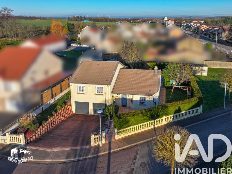 Maison - 101 m² - 5 pièces