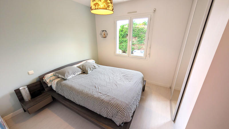 Villa - 161 m² - 6 pièces