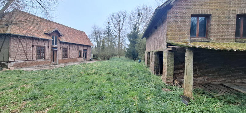 Demeure - 264 m² - 11 pièces