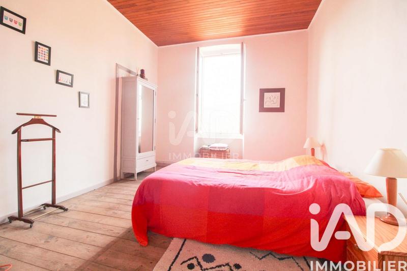 Maison - 285 m² - 12 pièces