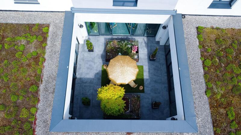 Maison - 320 m² - 6 pièces