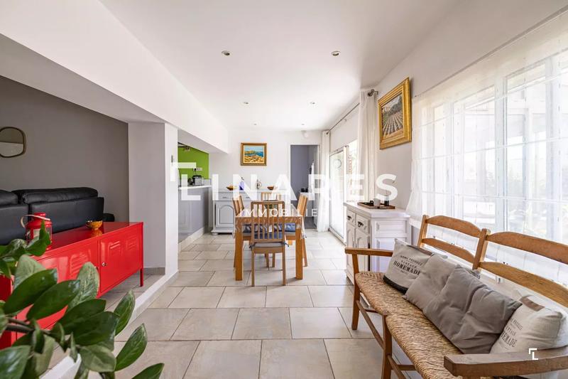 Maison - 174 m² - 5 pièces