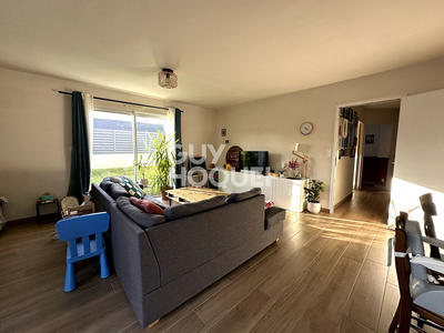 Maison - 100 m² - 6 pièces