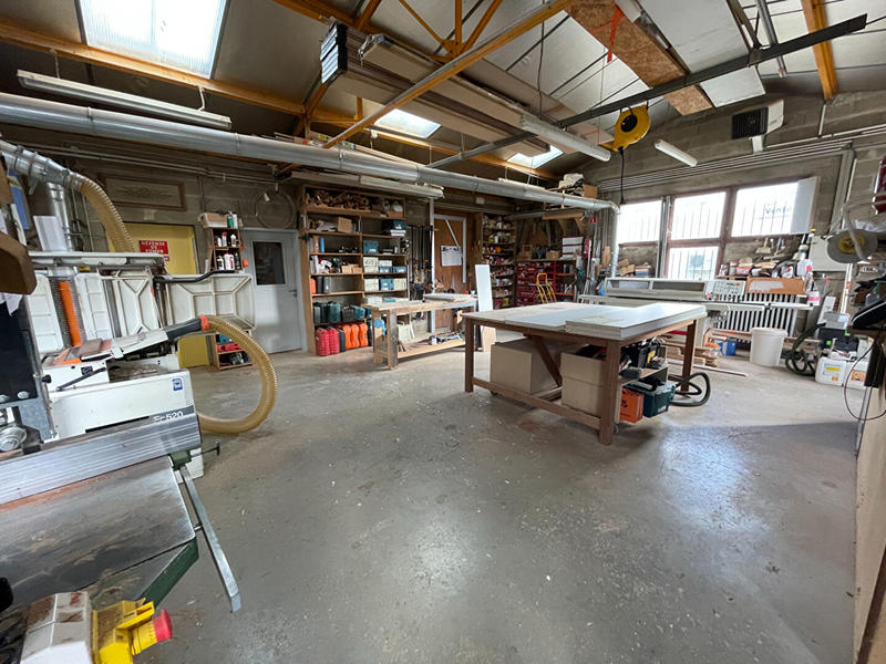 Local commercial - 208 m²